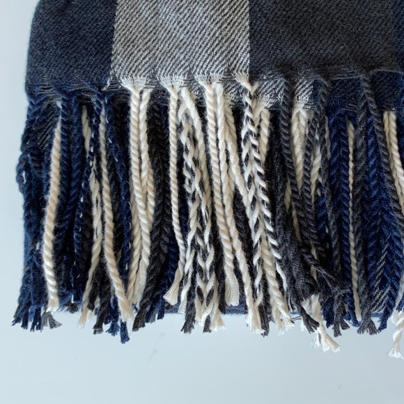 Ultra Soft Plaid Scarf - Picture 2 of 2